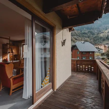 Schmuckstueck By Interhome